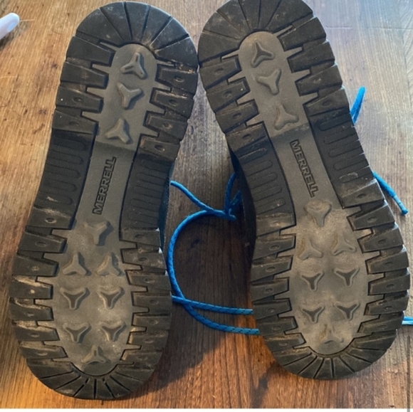 Great MERRELL performance boots black with blue laces hiking winter walk… - Picture 7 of 10